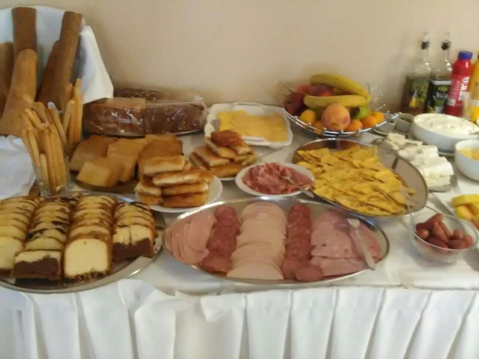 Food and drinks, Food, Breakfast, Buffet breakfast