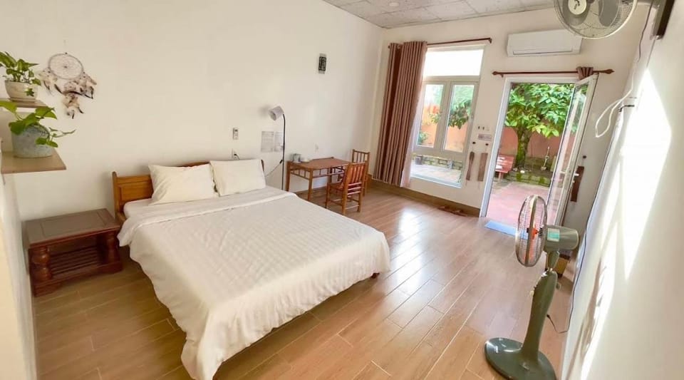 Homestay 21& Sweet Yoga House Bed and Breakfast in Da Nang