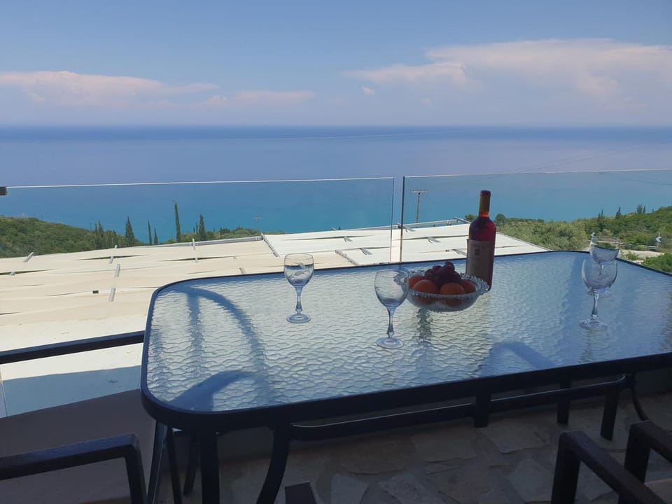 Nireas : Stone Villa Apartment in Zakynthos, Greece