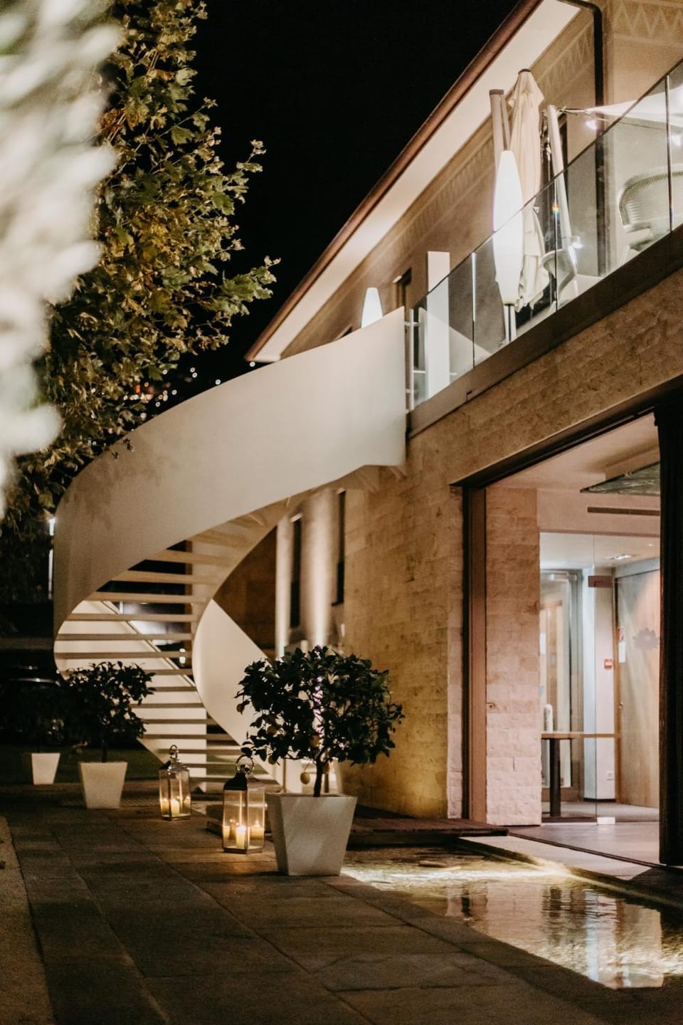 Property building, Facade/entrance