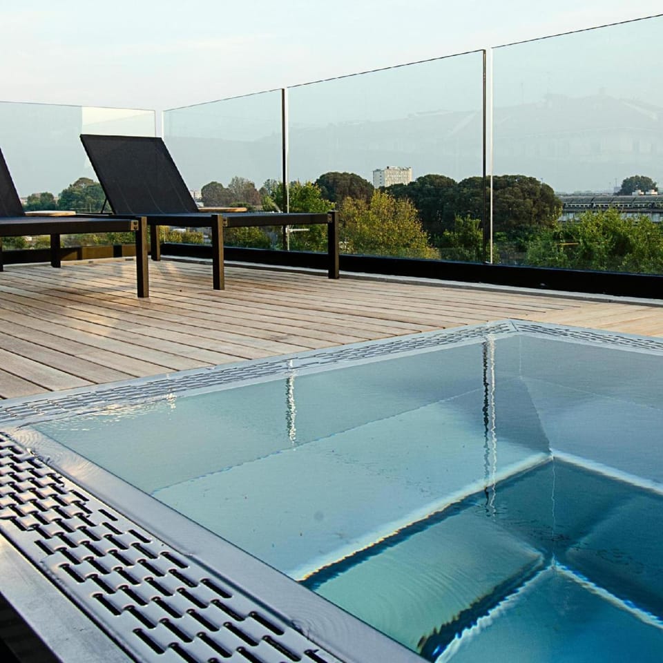 Pool view, Swimming pool