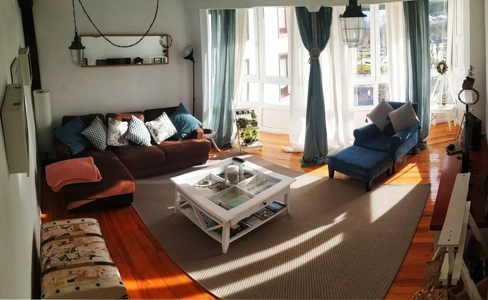 Living room, Garden view