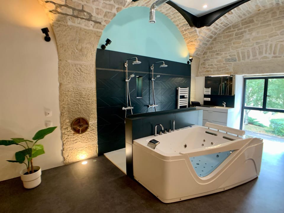 LOFT Gare Cité Gastronomique Dijon Apartment in Dijon