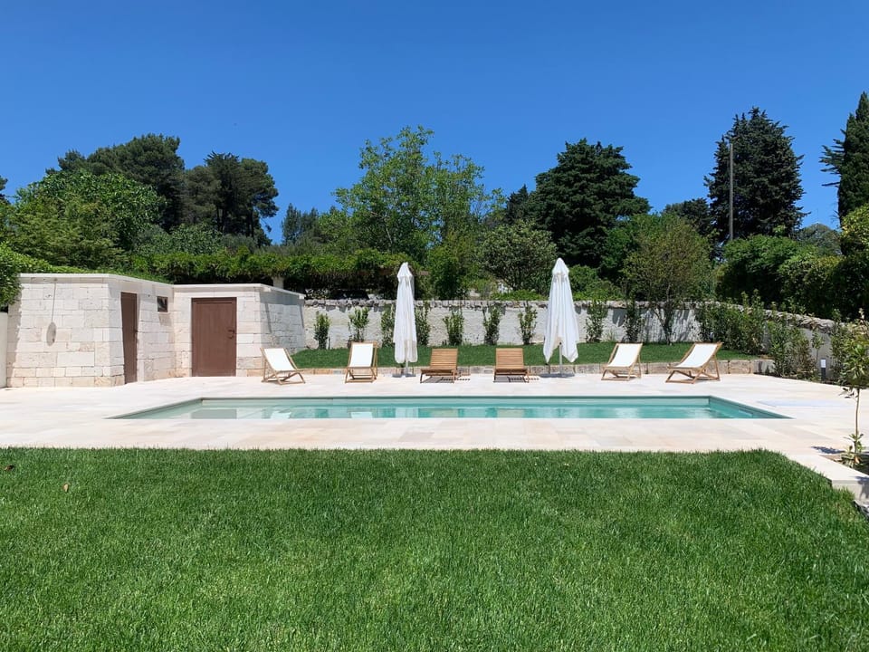 Garden, Swimming pool, Swimming pool