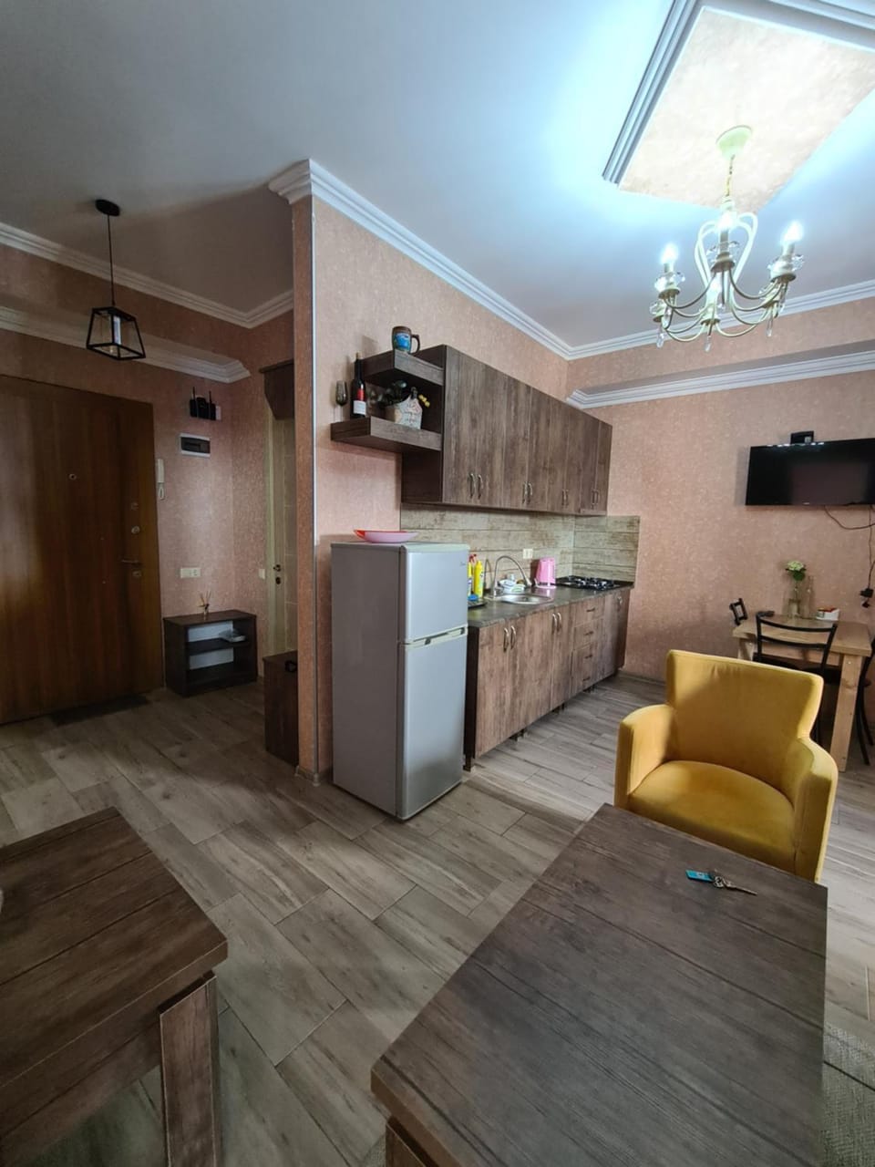 Appartment in front of Nuri lake Apartment in Batumi