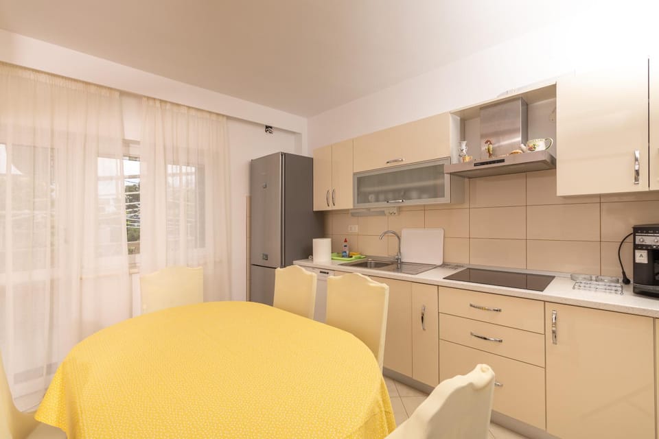 Apartment Slonić Apartment in Šibenik-Knin County, Croatia