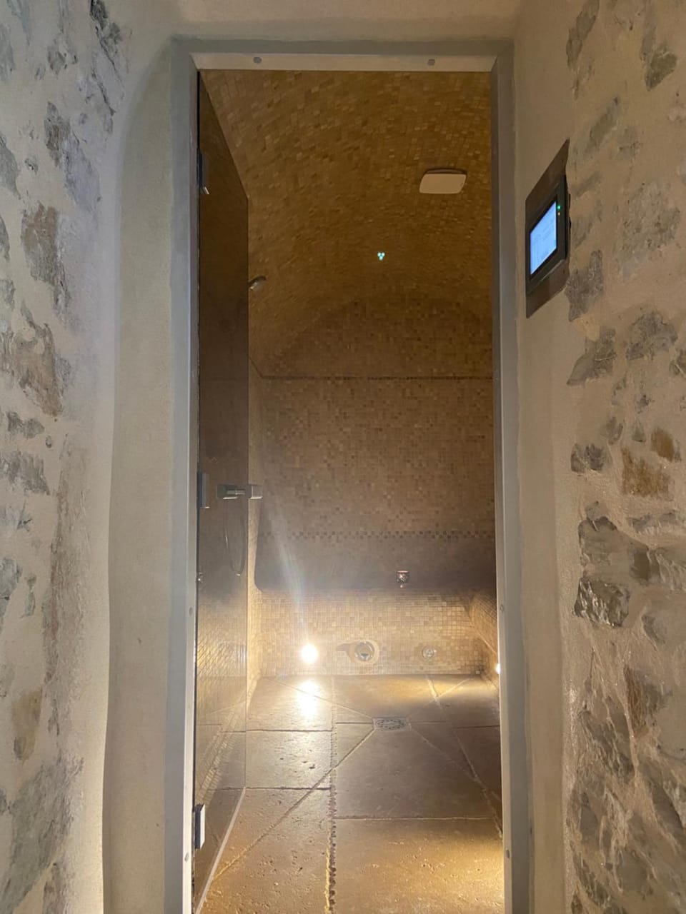 Steam room, Spa and wellness centre/facilities