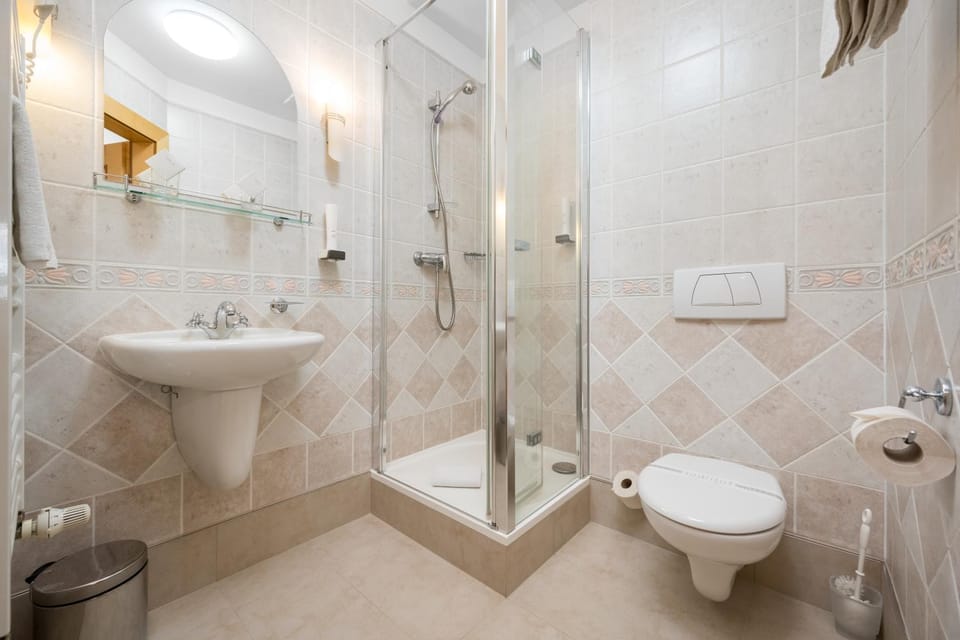 Bathroom, Bathroom, Photo of the whole room