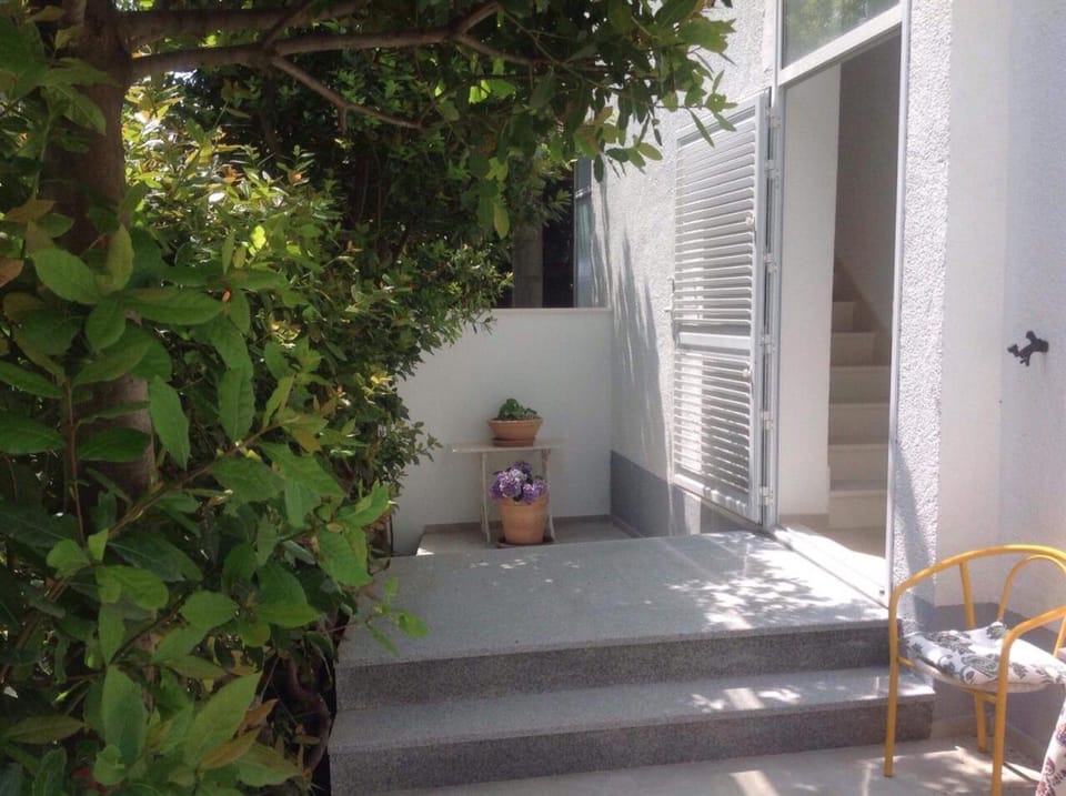 Apartment “Mirta” Apartment in Baška Voda