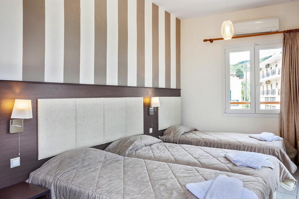 Bedroom, Sea view
