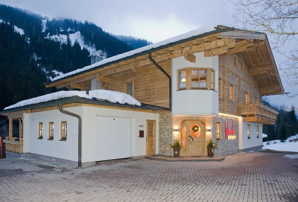 Facade/entrance, Winter, On site