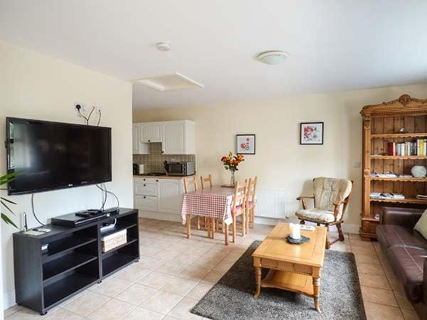 5 Kilnamanagh Manor House in Co. Tipperary, Ireland