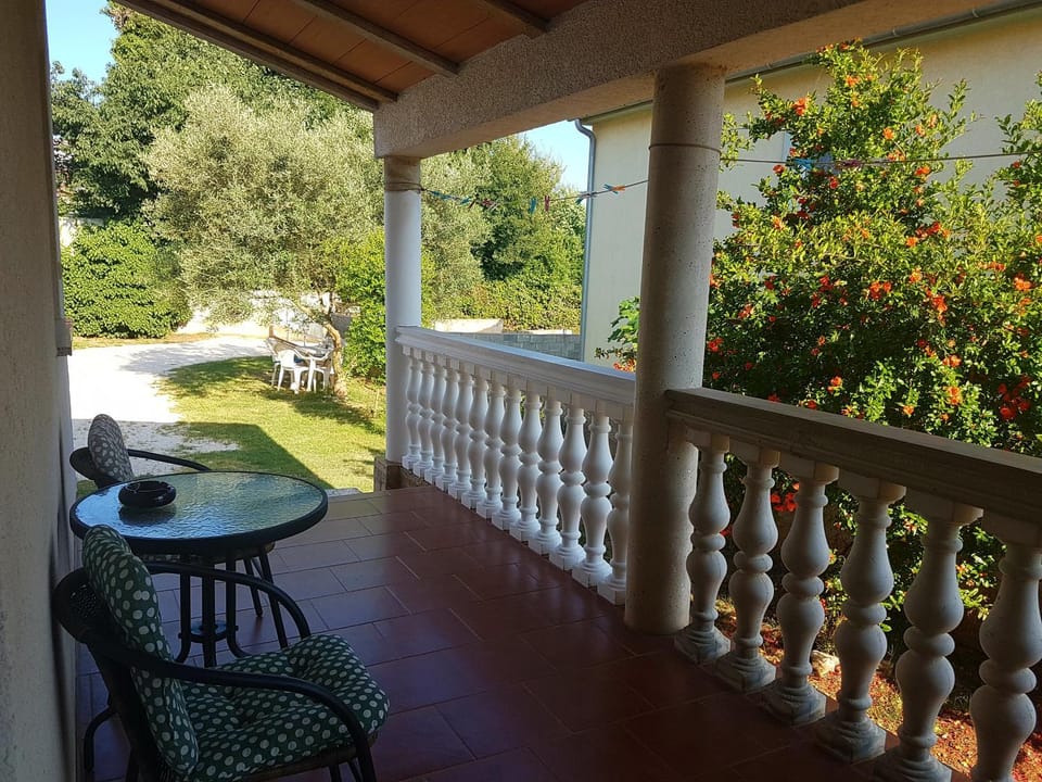 Apartment Monica Apartment in Medulin
