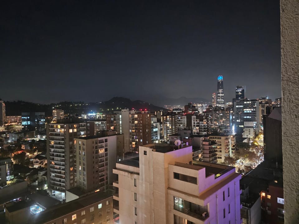 Balcony/Terrace, City view