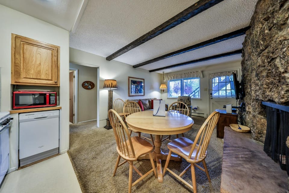 Day, Kitchen or kitchenette, Living room, Seating area, Dining area, fireplace, furniture, microwave