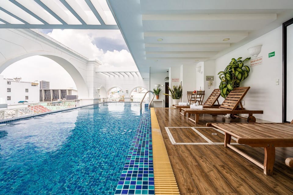 Hot Tub, Swimming pool