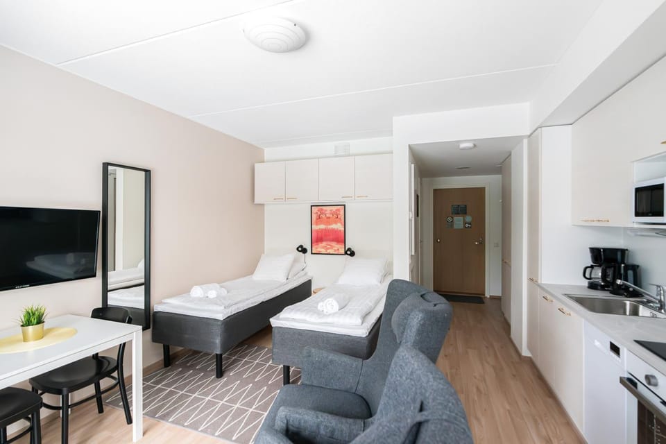 Bed, Photo of the whole room, Seating area