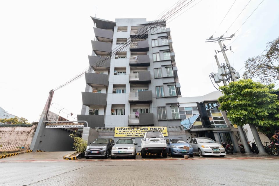 Property building, Facade/entrance