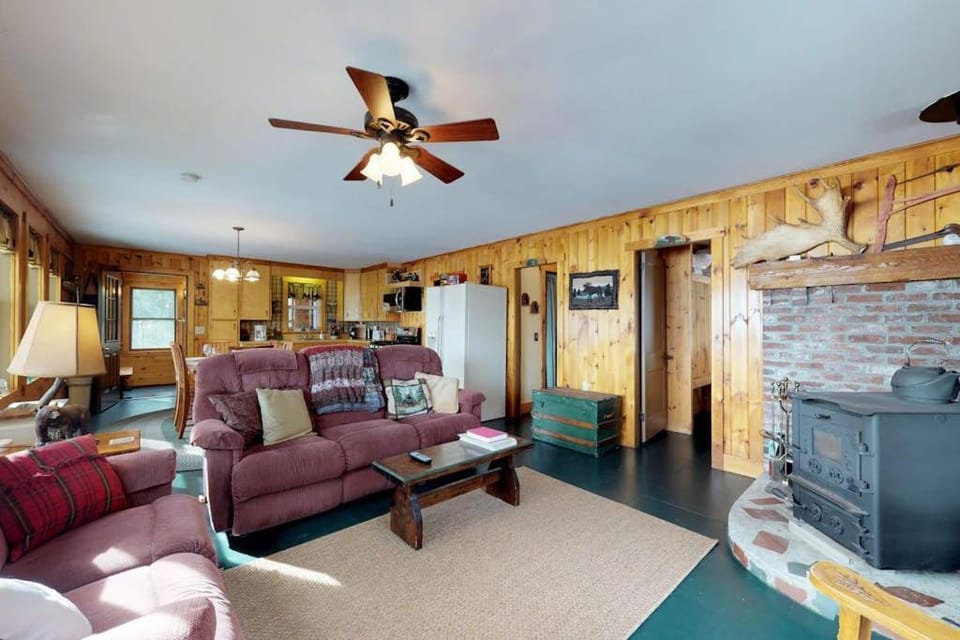 Living room, Seating area