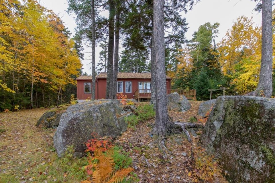 Lower Wilson Pond Refuge House in Moosehead Lake