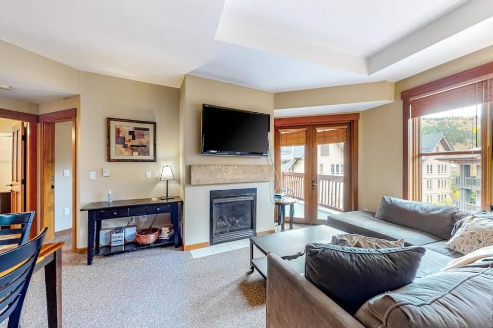Copper One 407 Apartment in Copper Mountain
