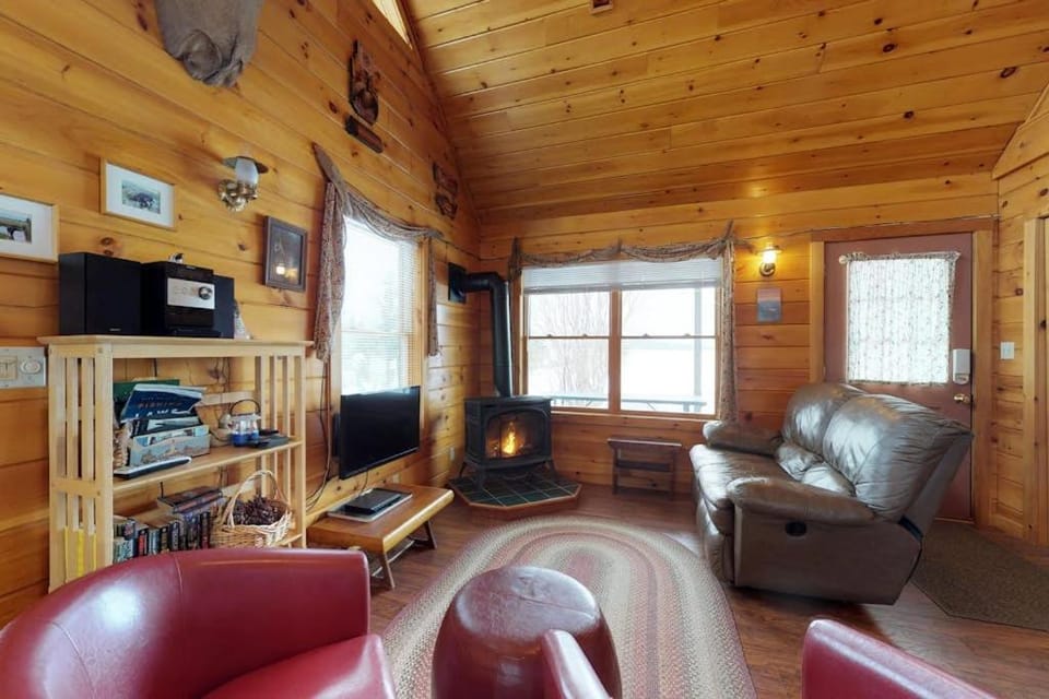 TV and multimedia, Living room, Seating area