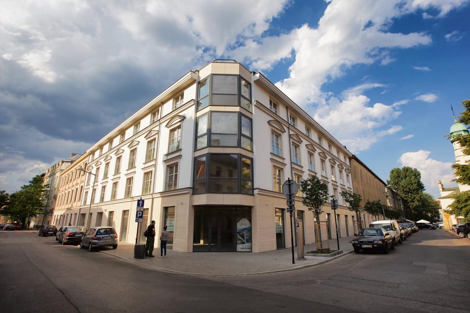 Property building, Neighbourhood, Street view