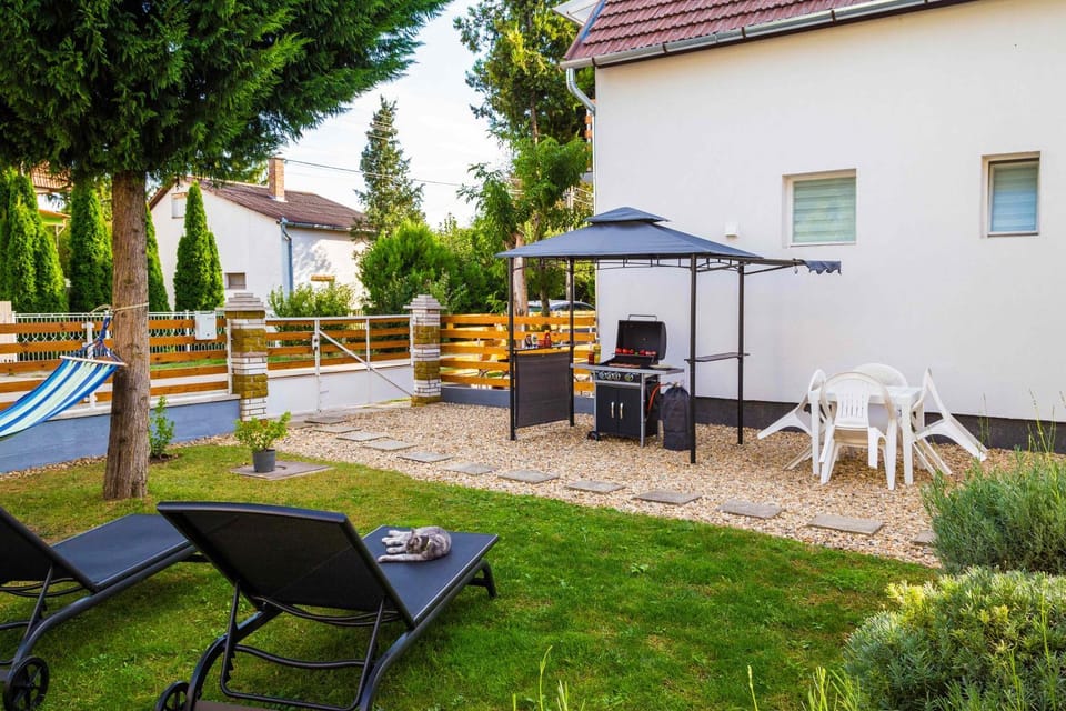 BBQ facilities, Garden view, Area and facilities