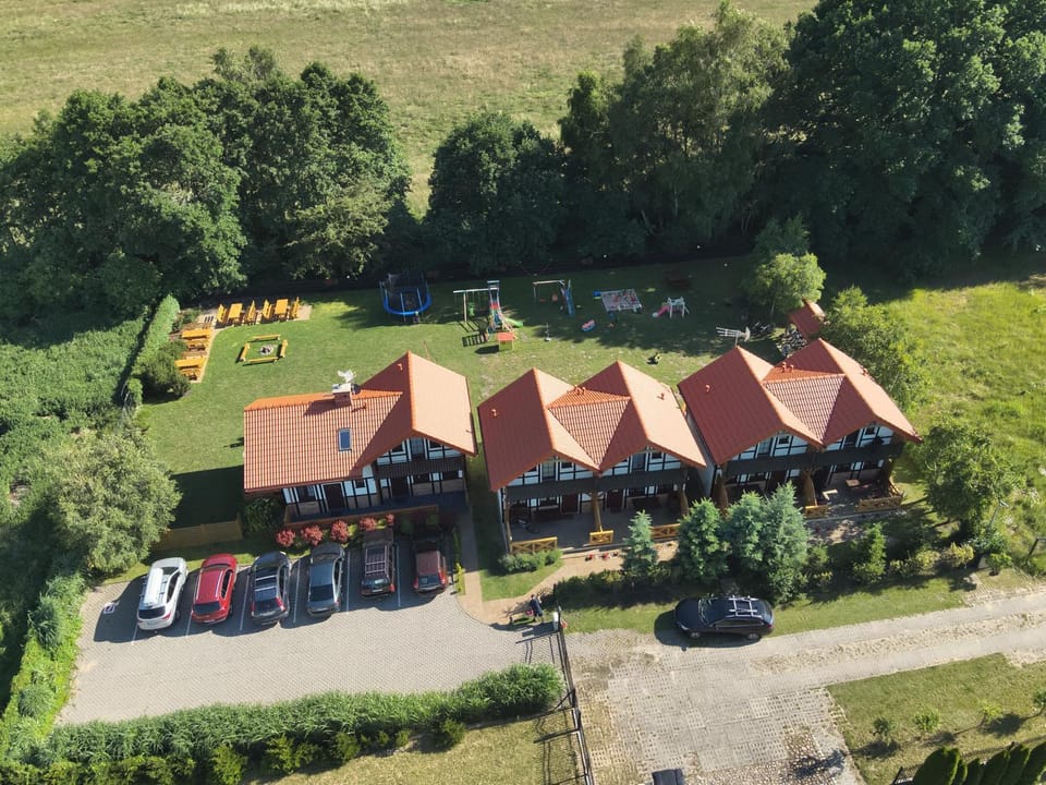 Słoneczne Dęby Apartment in Pomeranian Voivodeship