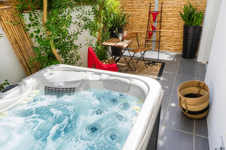 Hot Tub