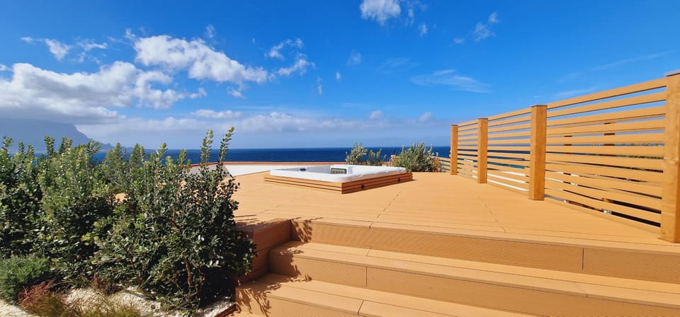 Hot Tub, Sea view