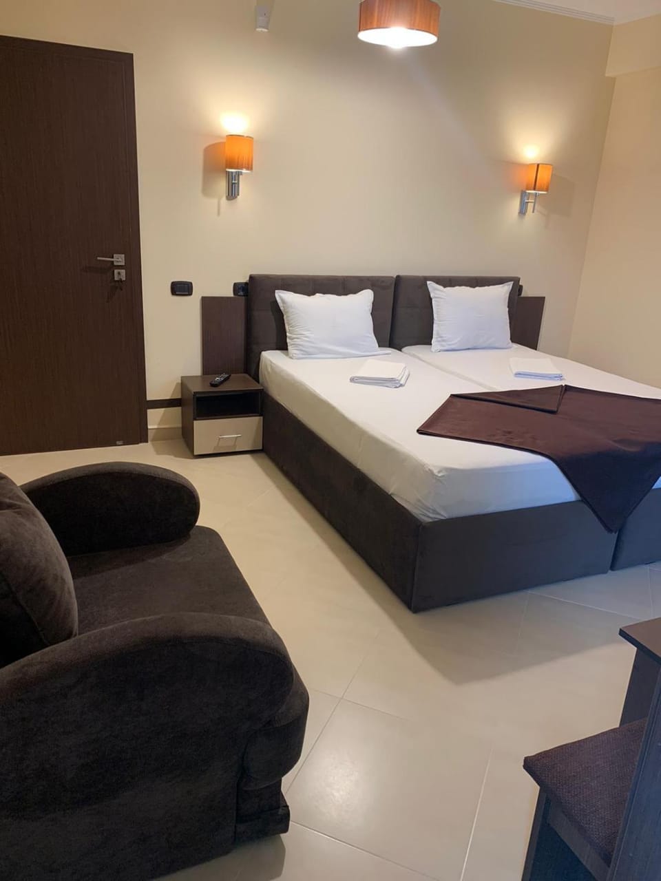 Bed, Photo of the whole room