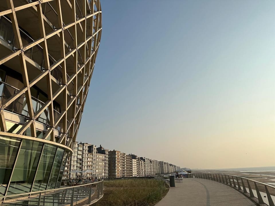 studio Zeedijk Emperador Apartment in Middelkerke