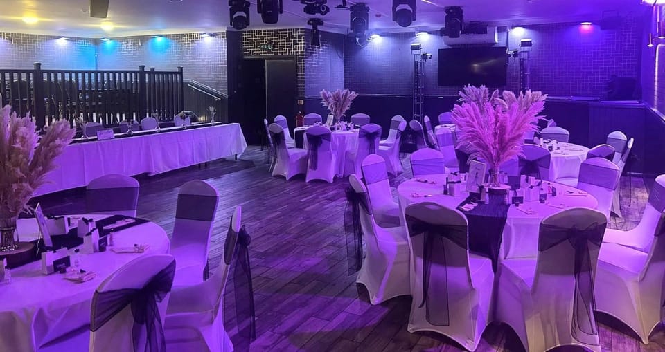 The Windsor Hotel and Bar Hotel in Kirkcaldy