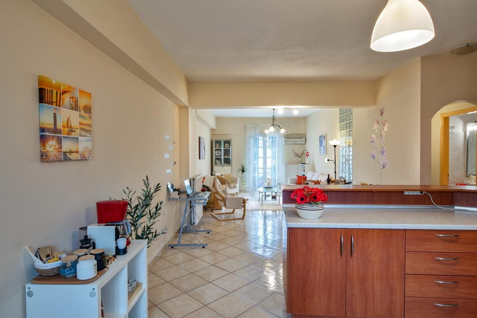 Coffee/tea facilities, Living room, kitchen