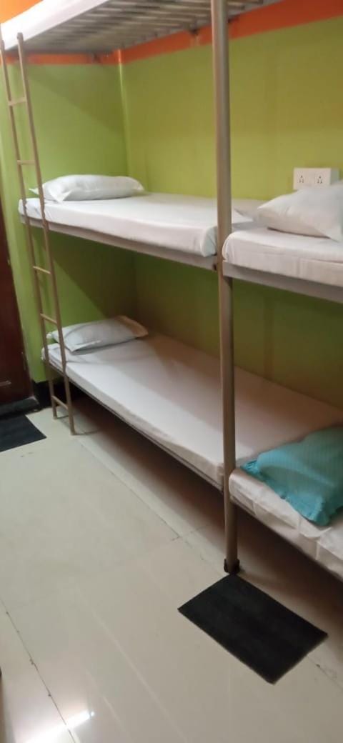 Bed, bunk bed