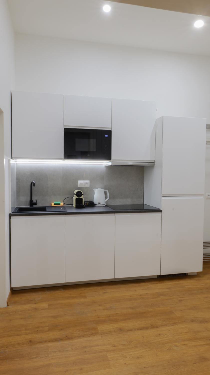 Coffee/tea facilities, Kitchen or kitchenette