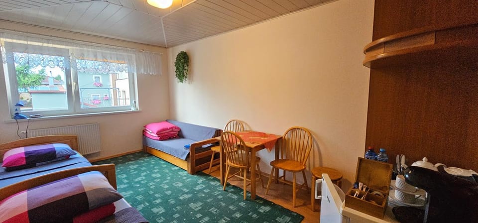 Bed, Coffee/tea facilities, Photo of the whole room, furniture