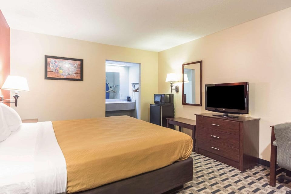 Photo of the whole room, On site