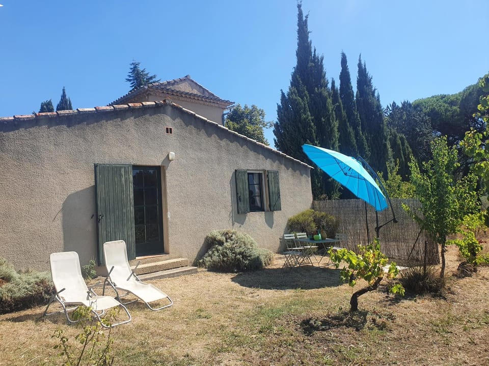 Patio, Day, Summer, Garden, On site, Garden view