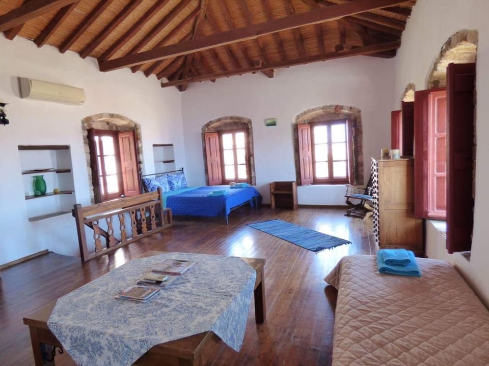 Living room, Photo of the whole room, Sea view