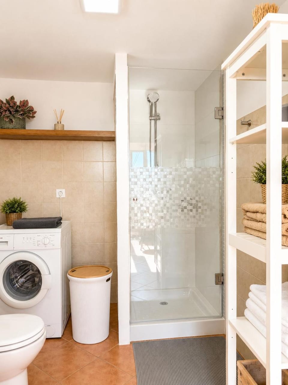 Bathroom, towels, washing machine