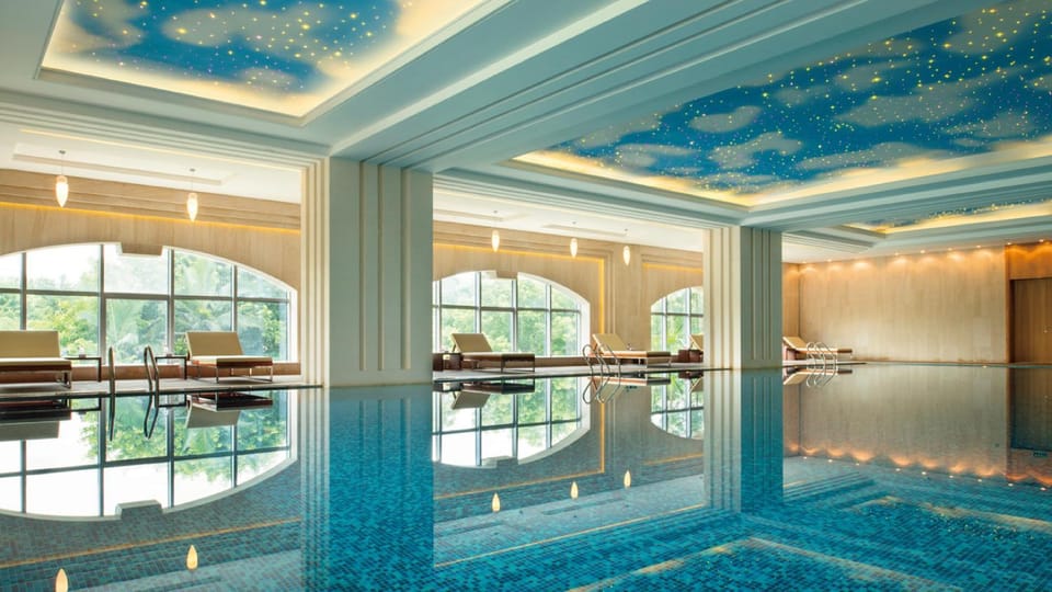 Pool view, Swimming pool