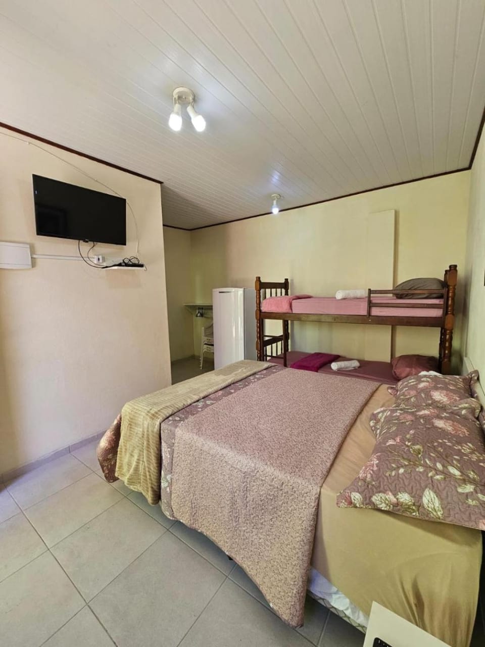 Residencial Atlântico Sul House in State of Rio de Janeiro