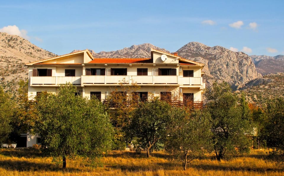 Hotel Rajna Bed and Breakfast in Zadar County