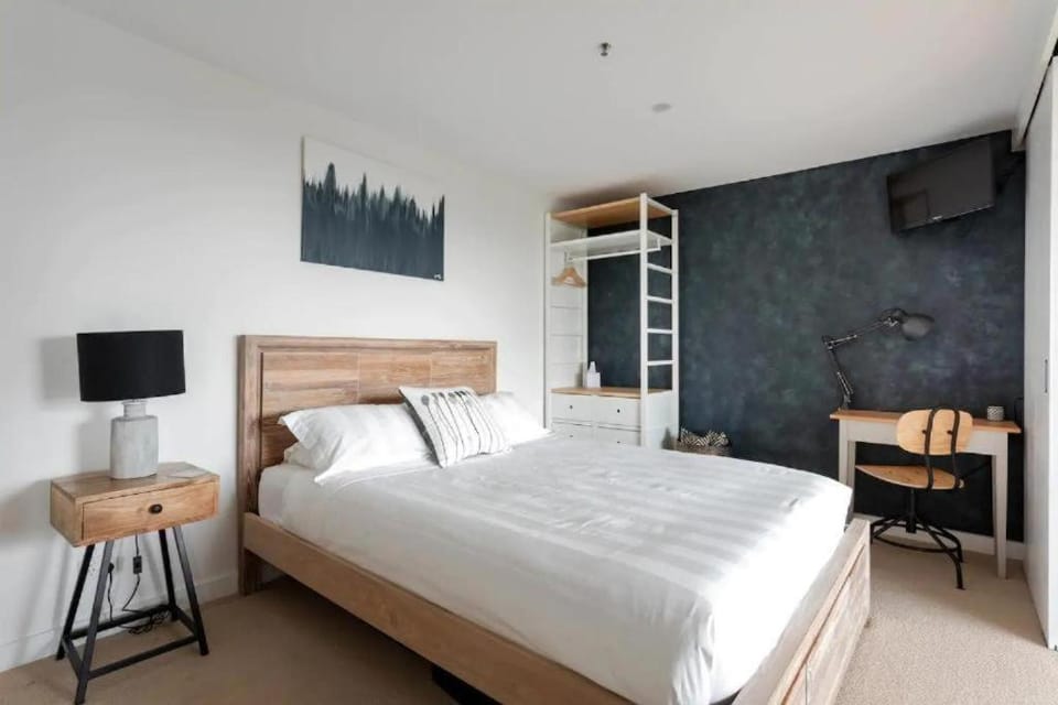 Bed, Bedroom, wardrobe