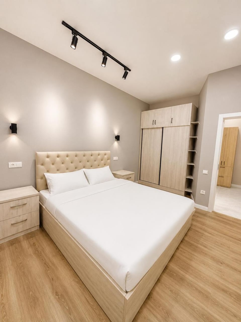 Bed, Photo of the whole room, Bedroom, wardrobe