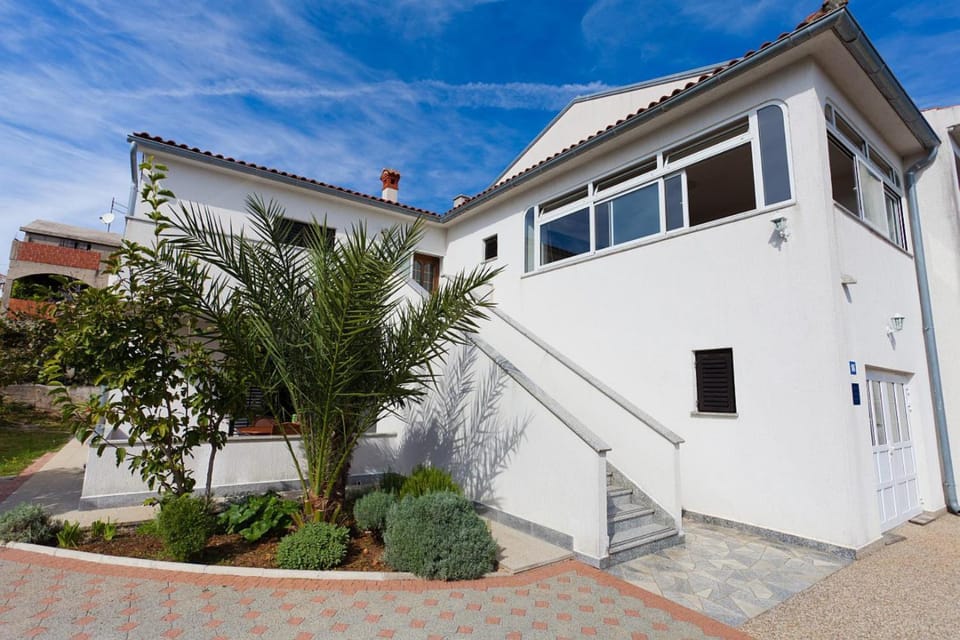 Apartments Ana Apartment in Krk