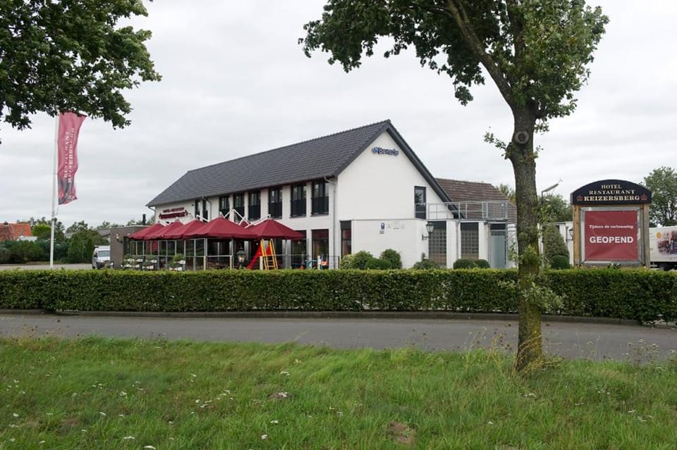 Hotel Restaurant Keizersberg Hotel in Limburg (province)
