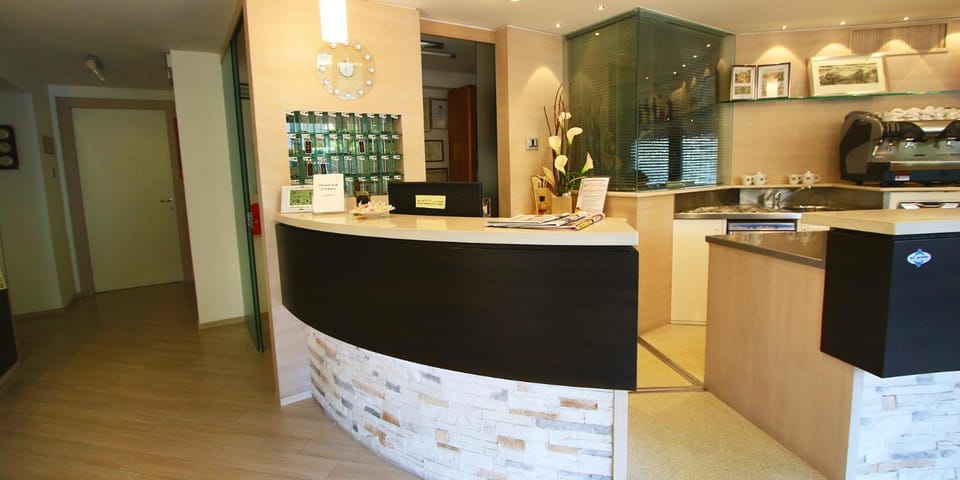 Lobby or reception, Lounge or bar